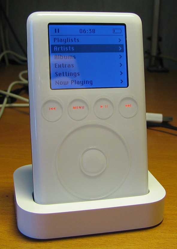 Apple 3G ipod yHMb9-s700