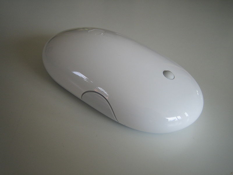 Apple Mighty Mouse (2005)