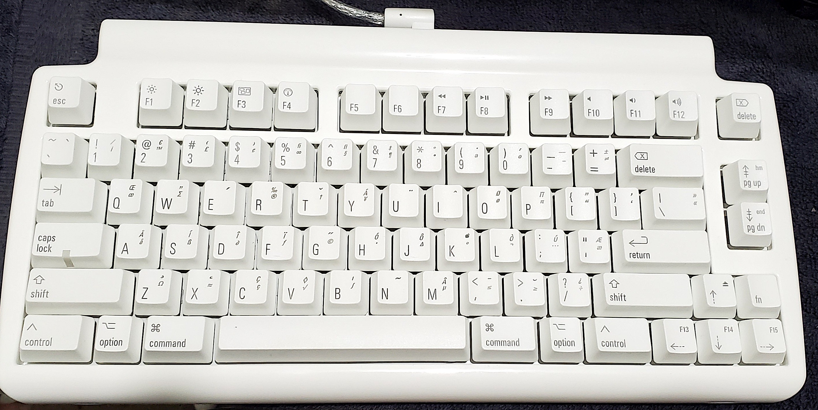 ードコンパ Matias Mini Tactile Pro keyboard for Mac クリックタイプメカニカルキーボードコンパクト