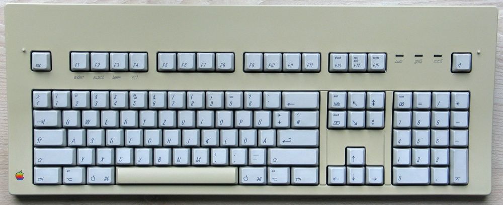 Apple extended keyboard 1 1987