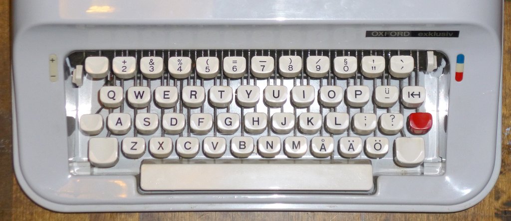 mechanical typewriter keyboard