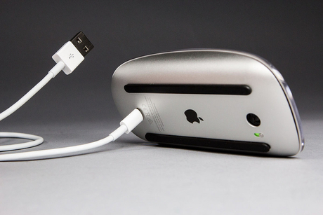 apple mouse charging bda31