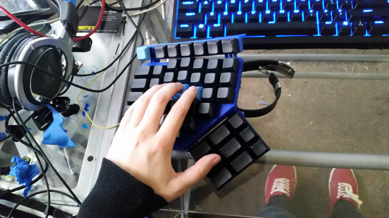 axios keyboard 3d-proto-25