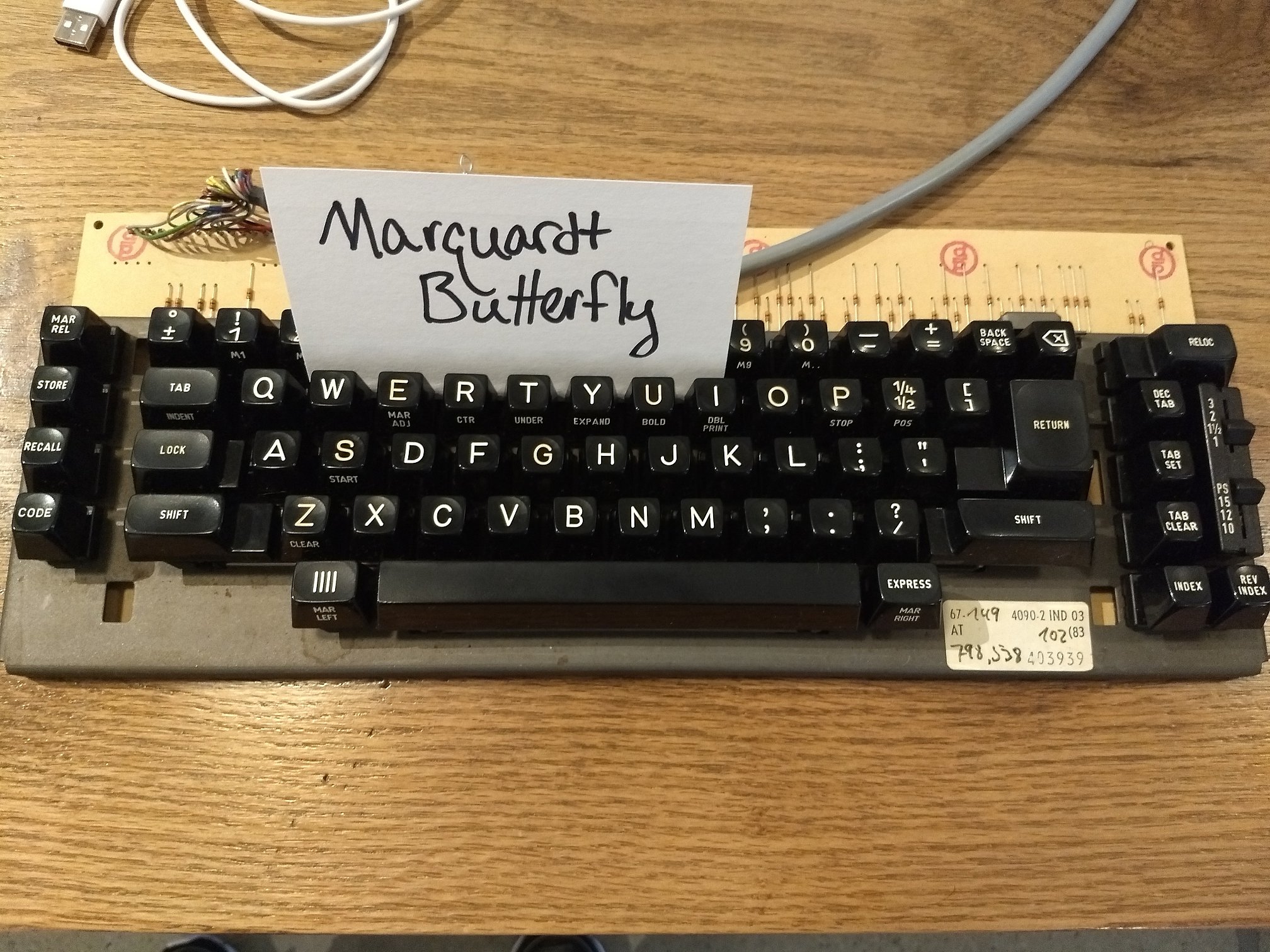 marquardt butterfly keyboard 201711 71864 s