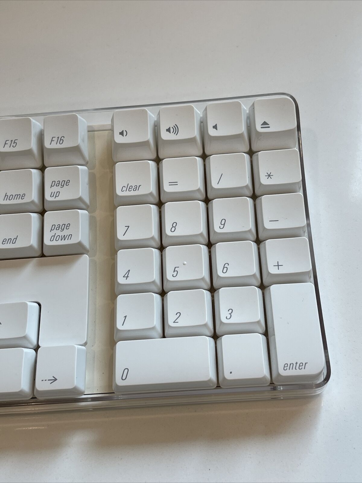Apple Wireless Keyboard A1016 numpad