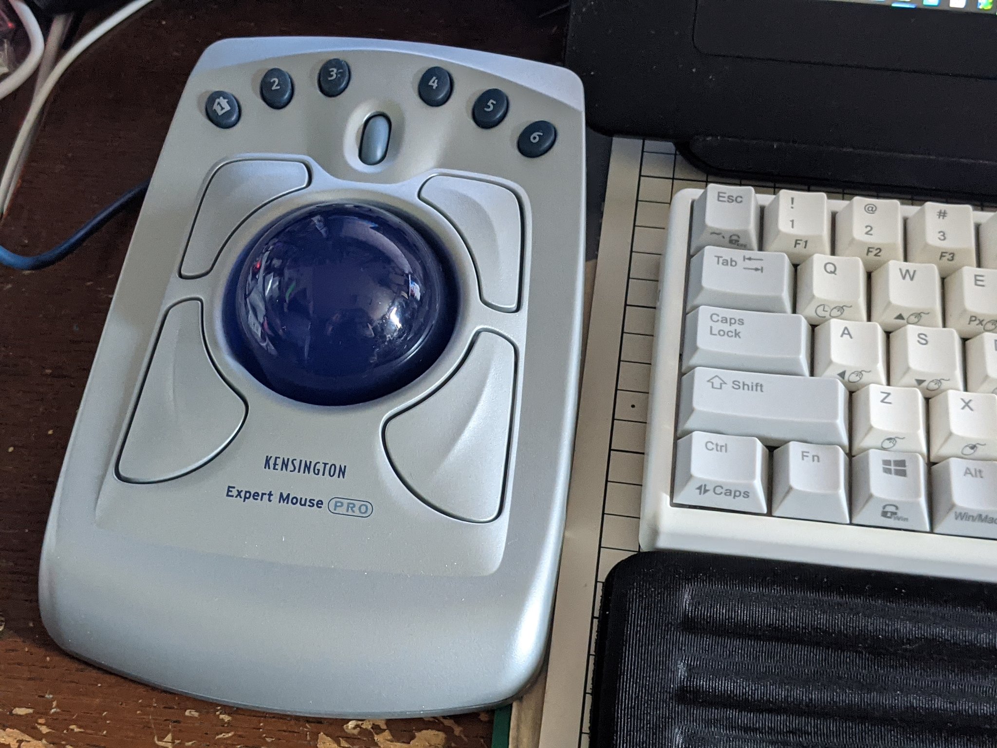 Kensington Expert Mouse pro r8Xjb
