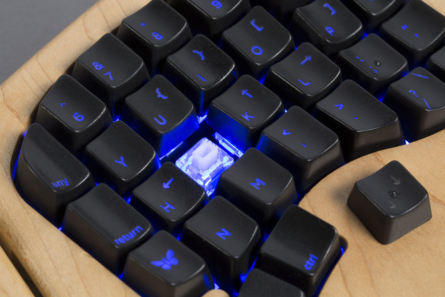 keyboard.io keycap removed-s